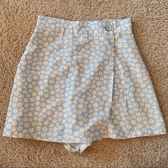 SOLD - Picture 2 of 6